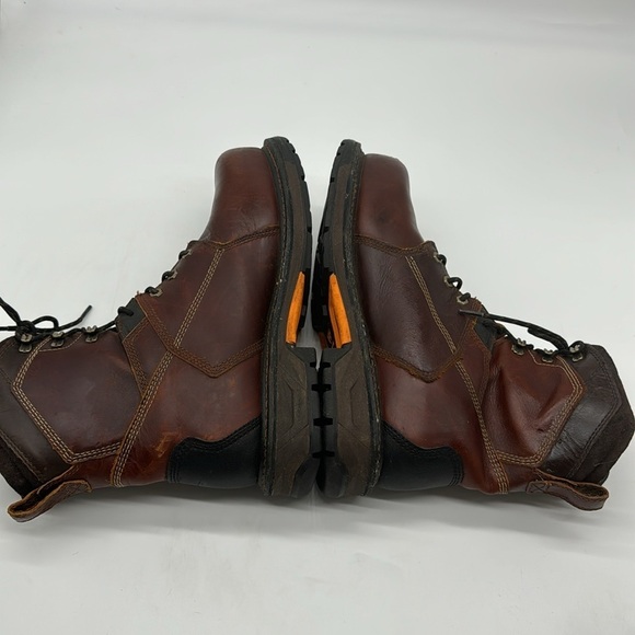Ariat WorkHog XT 8\